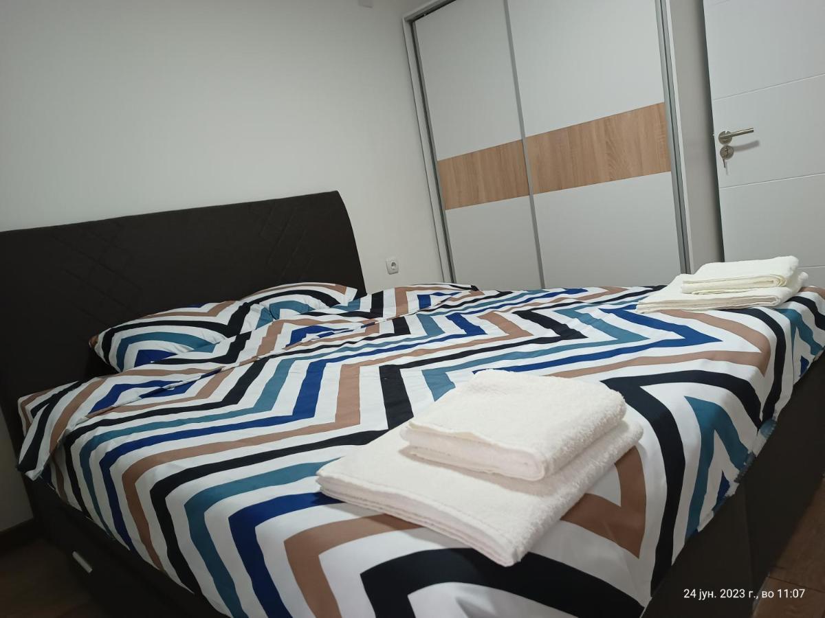 Grand Apartments Ustrumca Dış mekan fotoğraf