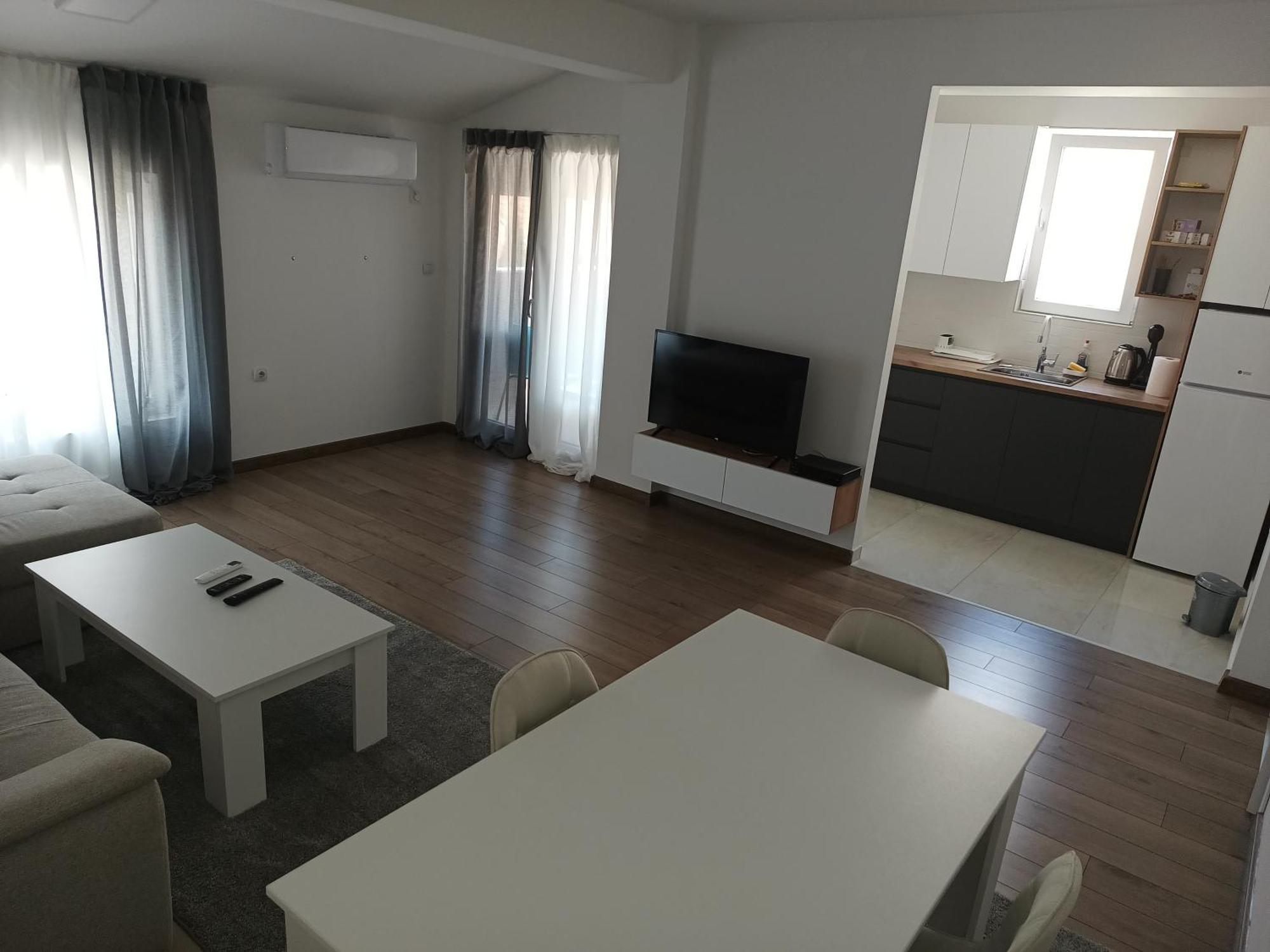 Grand Apartments Ustrumca Dış mekan fotoğraf